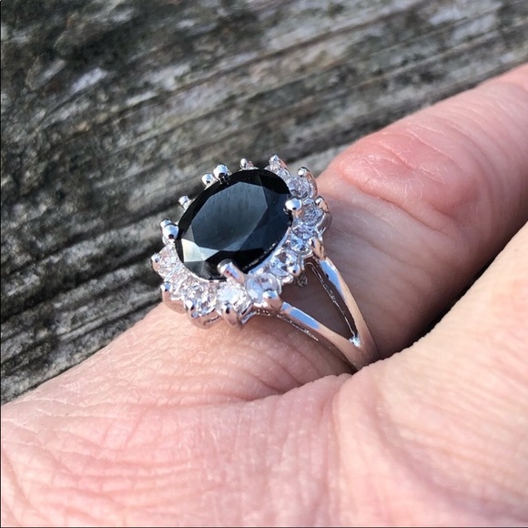Black Spinel Zirconia Silver Ring! NEW! - Picture 3 of 9